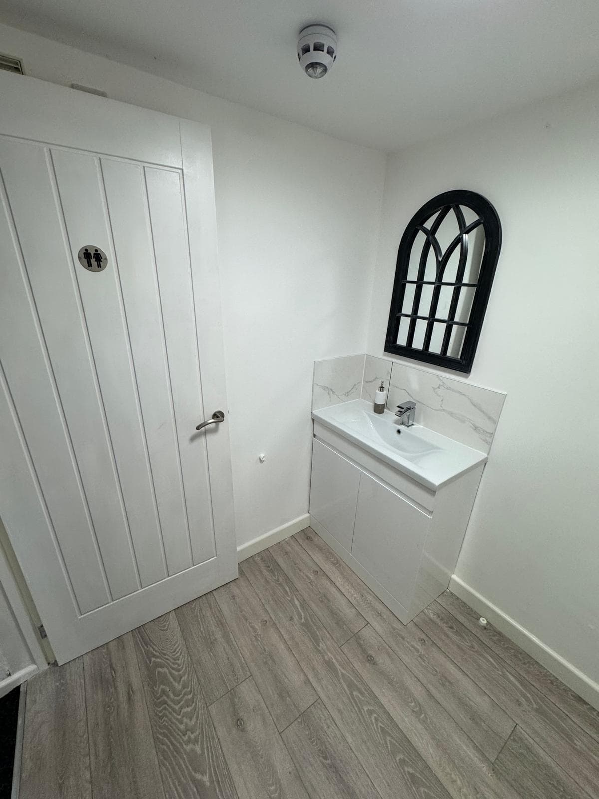 Shower & Restroom Facilities 1